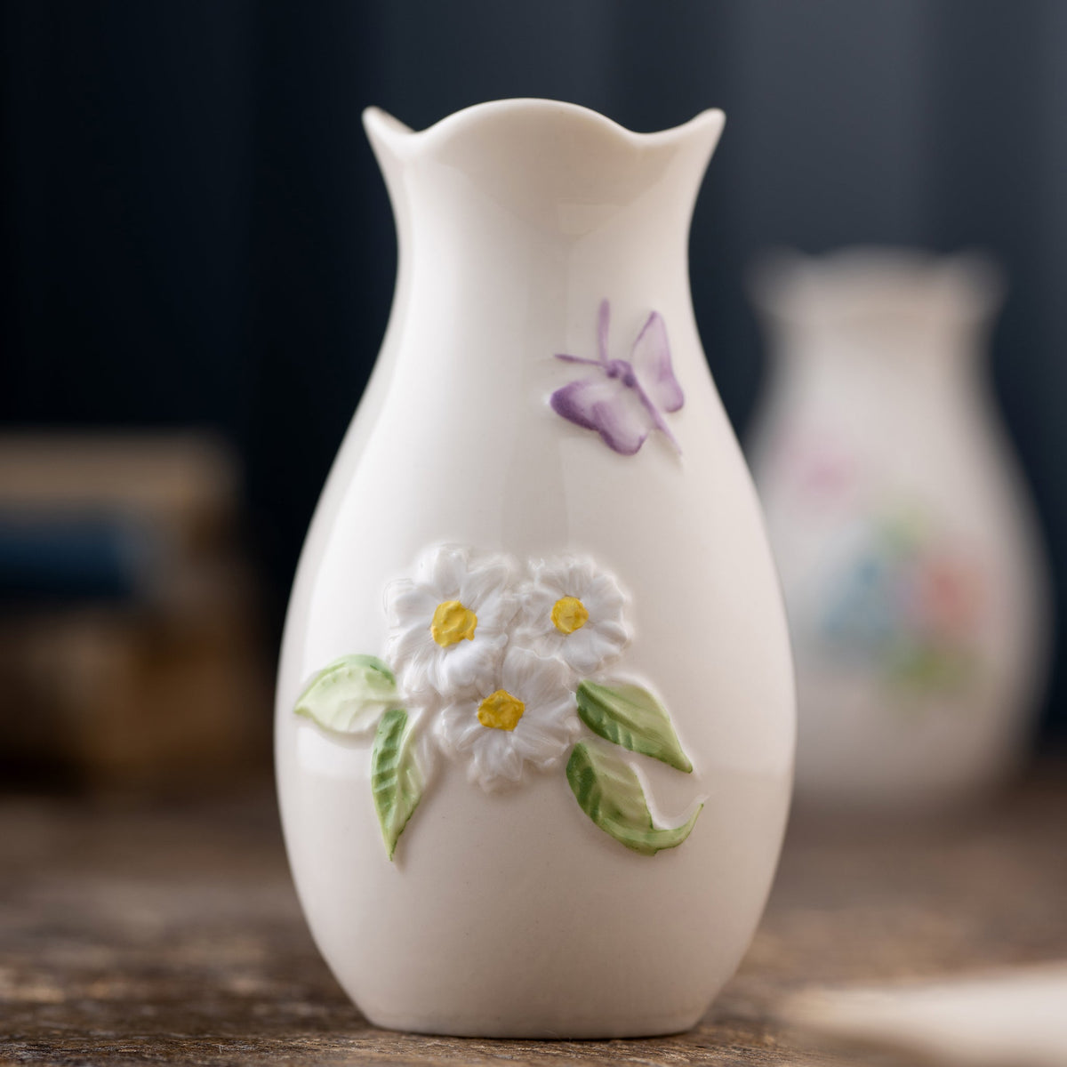 Belleek Classic Daisy Mini Vase
