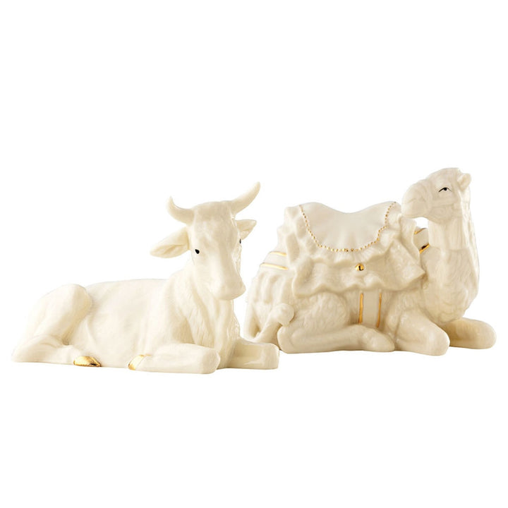 Belleek-Living-Manger-Set---Ox-and-Camel