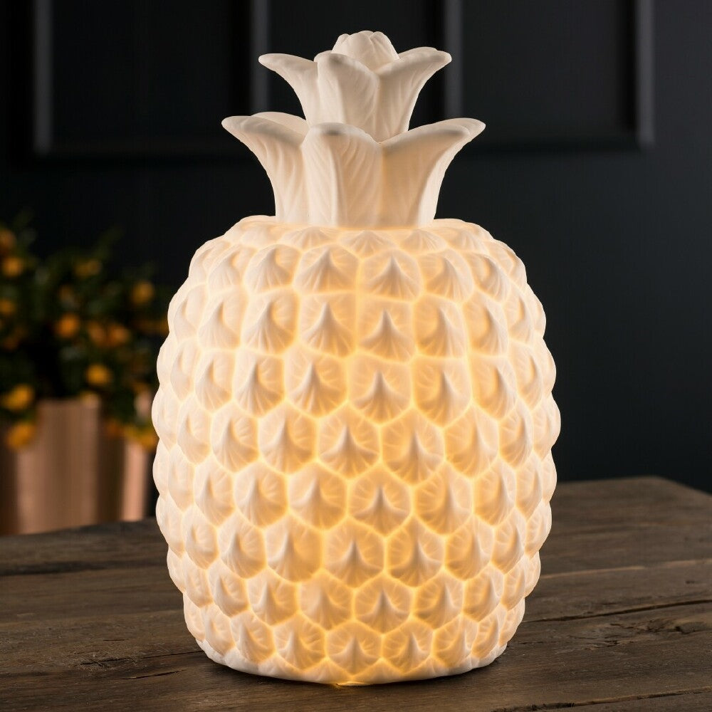 Belleek Living Pineapple Luminaire