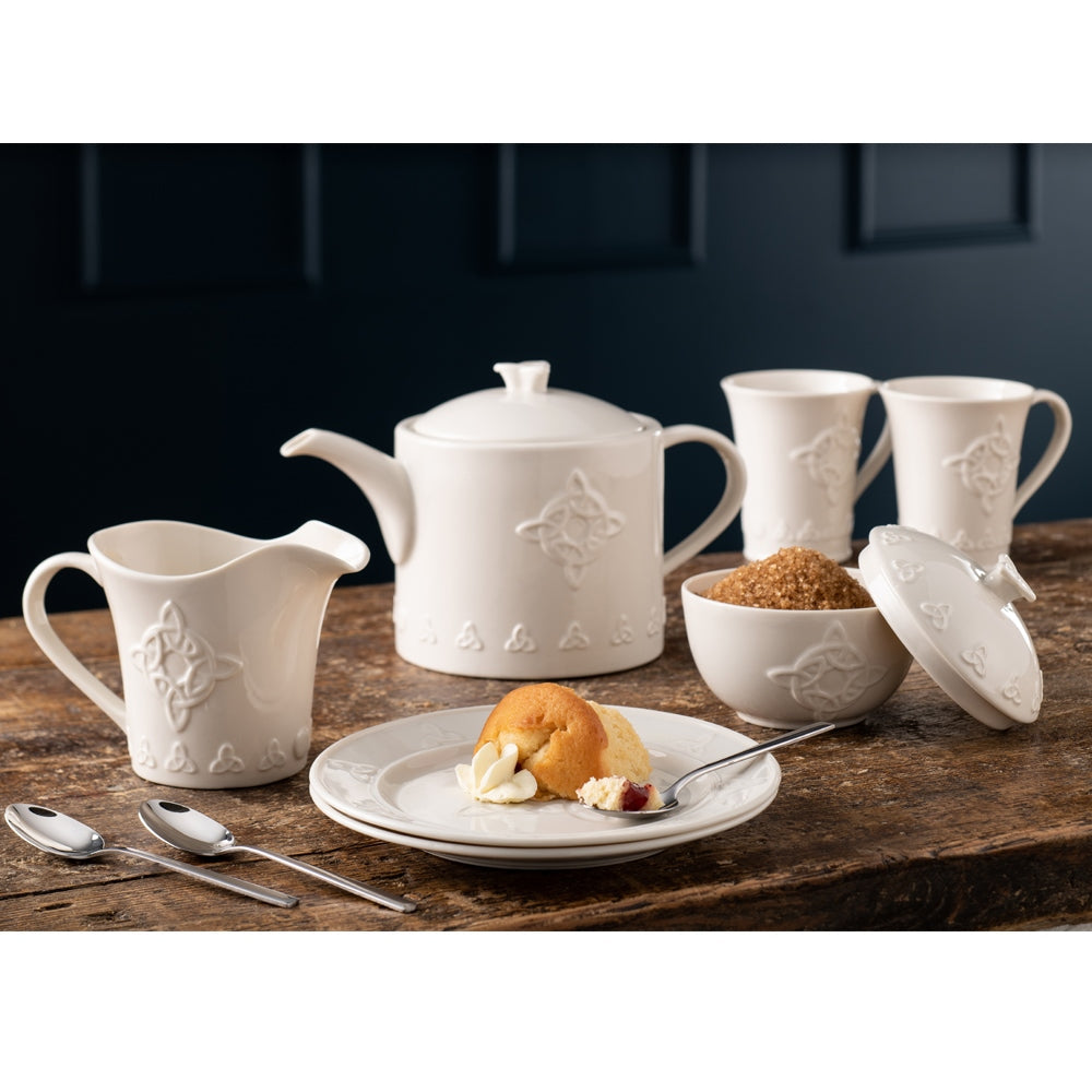 Belleek-Classic-Trinity-Knot-Cream-Jug